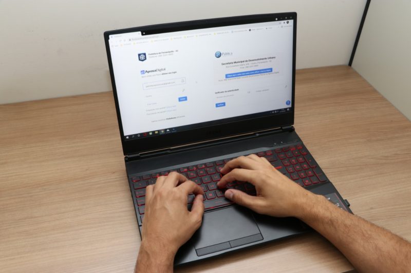 Desde que a prefeitura implantou no novo sistema, j&aacute; realizados 642 cadastros, abertos 66 processos e concedidos 50 alvar&aacute;s pela ferramenta – Foto: PMF/Divulga&ccedil;&atilde;o/ND