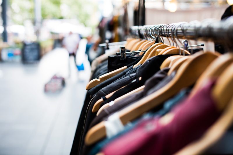 35,6% dos consumidores presenteará outros com roupas no Natal &#8211; Foto: Pixabay/Reprodução/ND