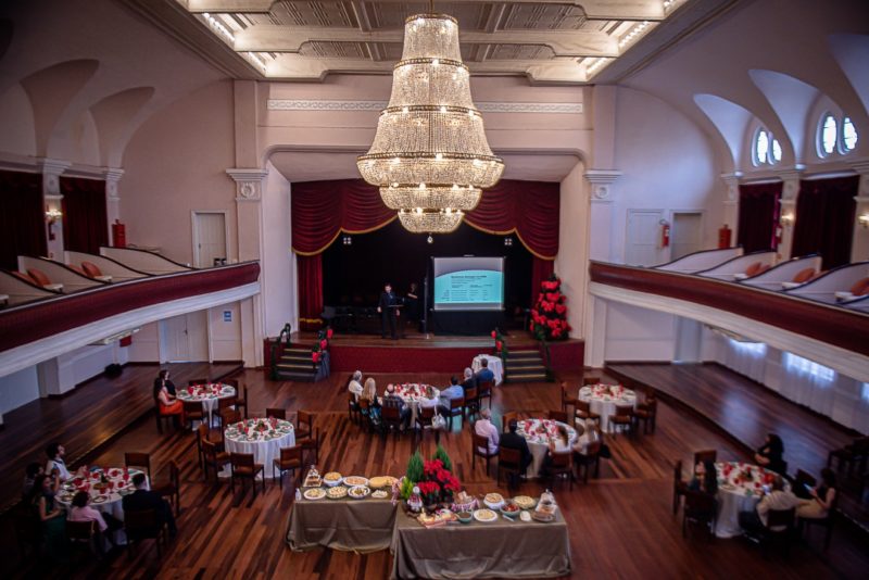 Natal Harmonia Lyra contar&aacute; com espet&aacute;culo da Escola Arte Maior no teatro e sacada. – Foto: Robson Khalaf