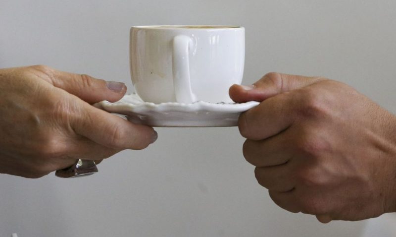 O estudo comparou o consumo do café não filtrado, com o filtrado, e teve resultados positivos nos coados em pano – Foto: Marcelo Camargo/Agência Brasil/ND