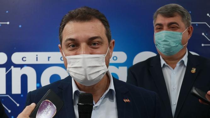 Governador espera do governo federal revoga&ccedil;&atilde;o para tamb&eacute;m tirar obrigatoriedade das m&aacute;scaras ao ar livre. – Foto: Reprodu&ccedil;&atilde;o V&iacute;deo Governo SC