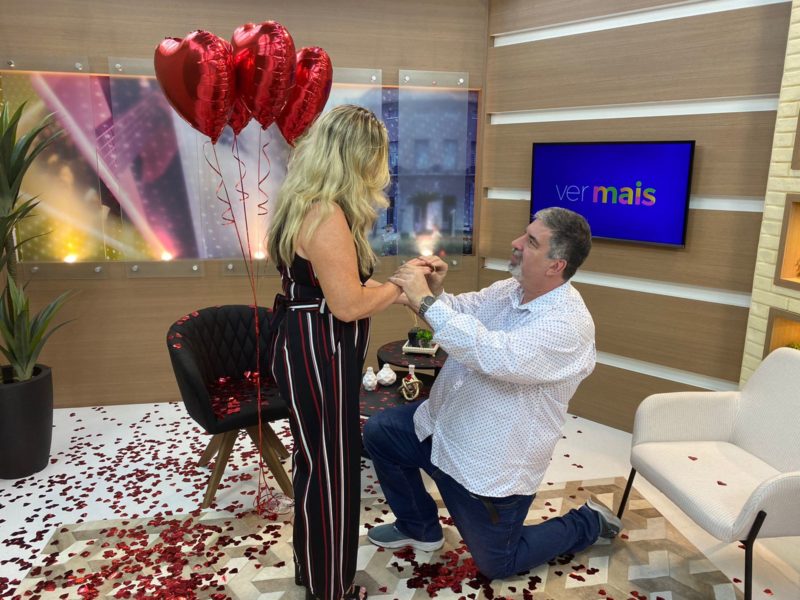 Max e Cris vivem uma hist&oacute;ria de mais de 30 anos, entre reviravoltas – Foto: Reda&ccedil;&atilde;o NDTV