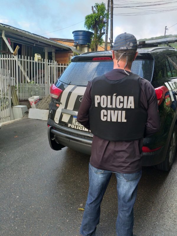 polícia prende acusado de aplicar golpe do bilhete premiado