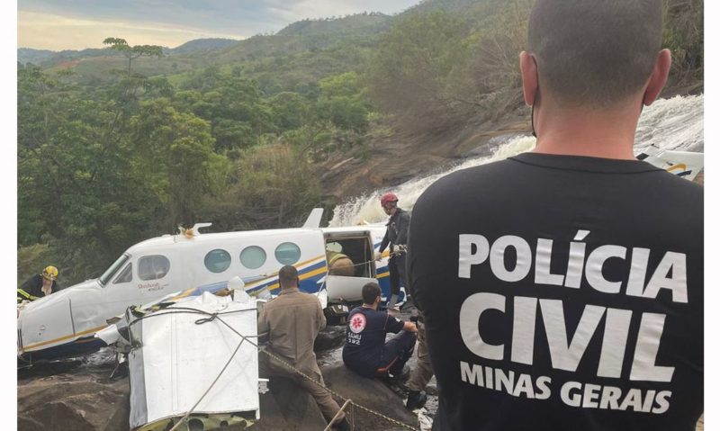 ‘&Eacute; uma &aacute;rea que todos evitam voar’, diz piloto sobre queda do avi&atilde;o de Mar&iacute;lia &mdash; Foto: Pol&iacute;cia Civil/ND