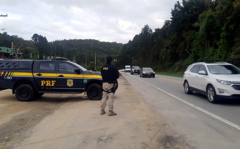 Policiais monitoraram os quatro dias de feriado &#8211; Foto: PRF/Divulgação/ND
