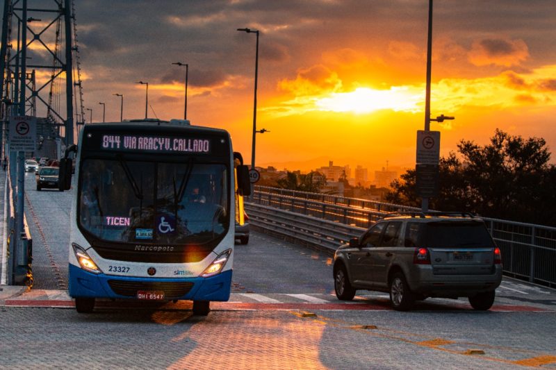 Mesmo com acr&eacute;scimo nos valores dos combust&iacute;veis, o transporte coletivo de Florian&oacute;polis n&atilde;o ter&aacute; altera&ccedil;&atilde;o do valor at&eacute; o final do ano – Foto: Guilherme Medeiros/ Divulga&ccedil;&atilde;o/ PMF/ ND