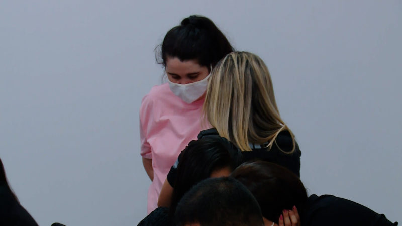 Rozalba chegou às 8h40 para o próprio julgamento – Foto: Almir Rodrigues/NDTV