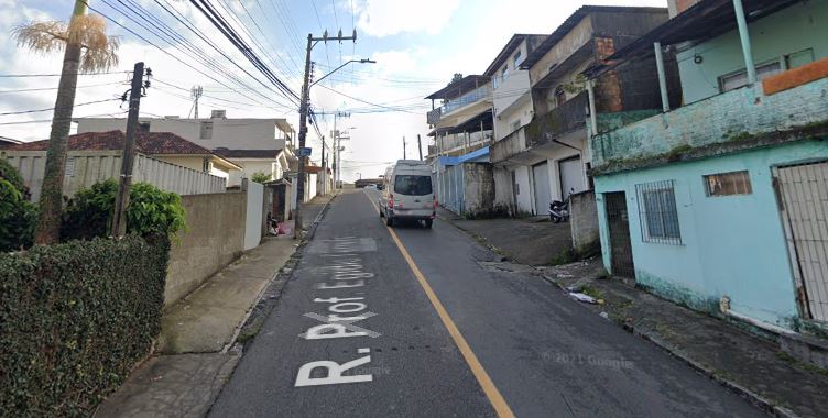 Caso foi atendido pela PM na rua Professor Eg&iacute;dio Ferreira, no bairro Monte Cristo – Foto: Reprodu&ccedil;&atilde;o/Google Street View