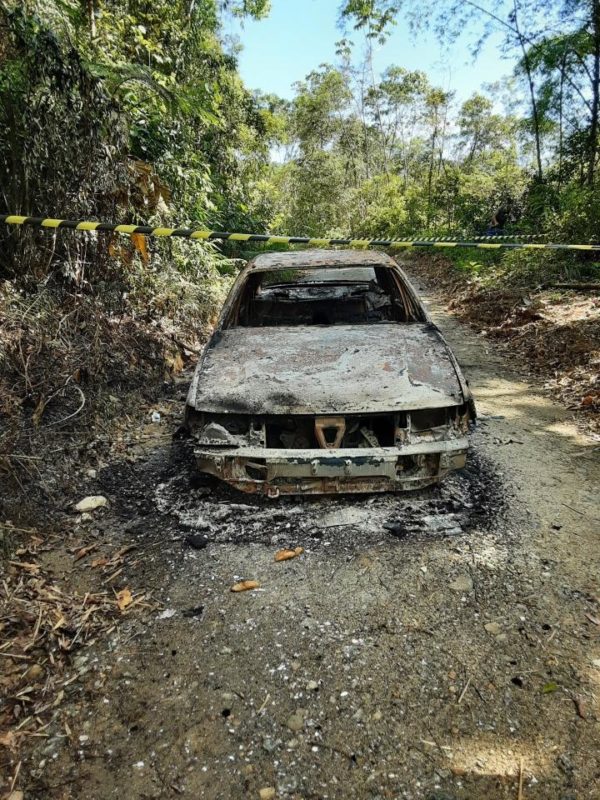 carro queimado e corpo de mulher encontrado em garuva