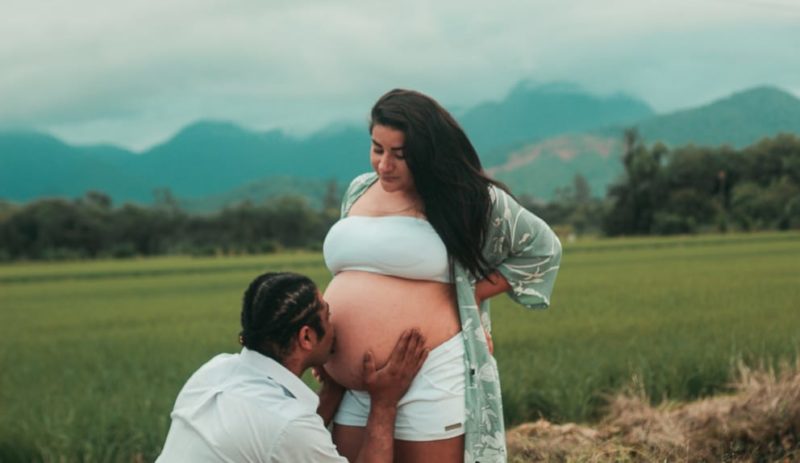 Natielle Cruz Ferreira e Dueni Julio Baldoino est&atilde;o juntos h&aacute; sete anos e planejaram a vinda de Oliver. – Foto: Arquivo pessoal/Divulga&ccedil;&atilde;o ND