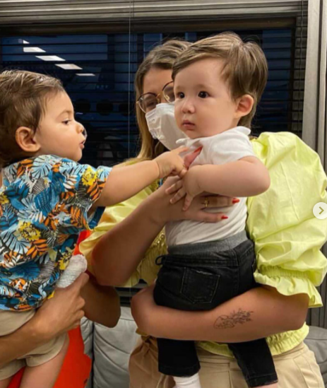 Foto: Marilia Mendonça compartilhou uma foto da família no Twitter nesta  segunda-feira, 30 de abril de 2019 - Purepeople