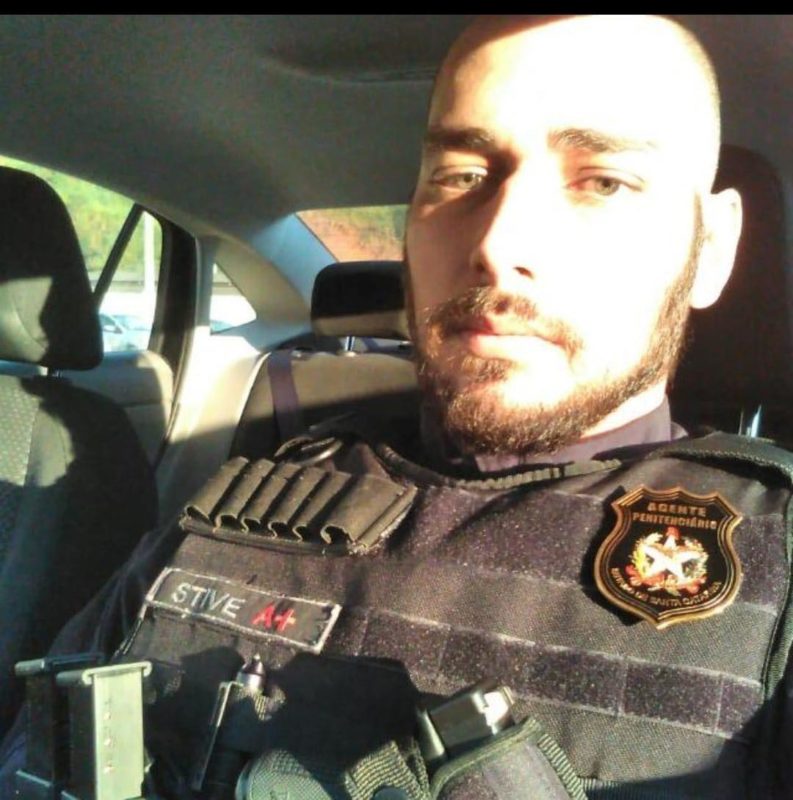 S&eacute;rgio Murilo dos Santos foi morto a tiros na madrugada desta segunda-feira (15), em Palho&ccedil;a – Foto: Reprodu&ccedil;&atilde;o/Internet