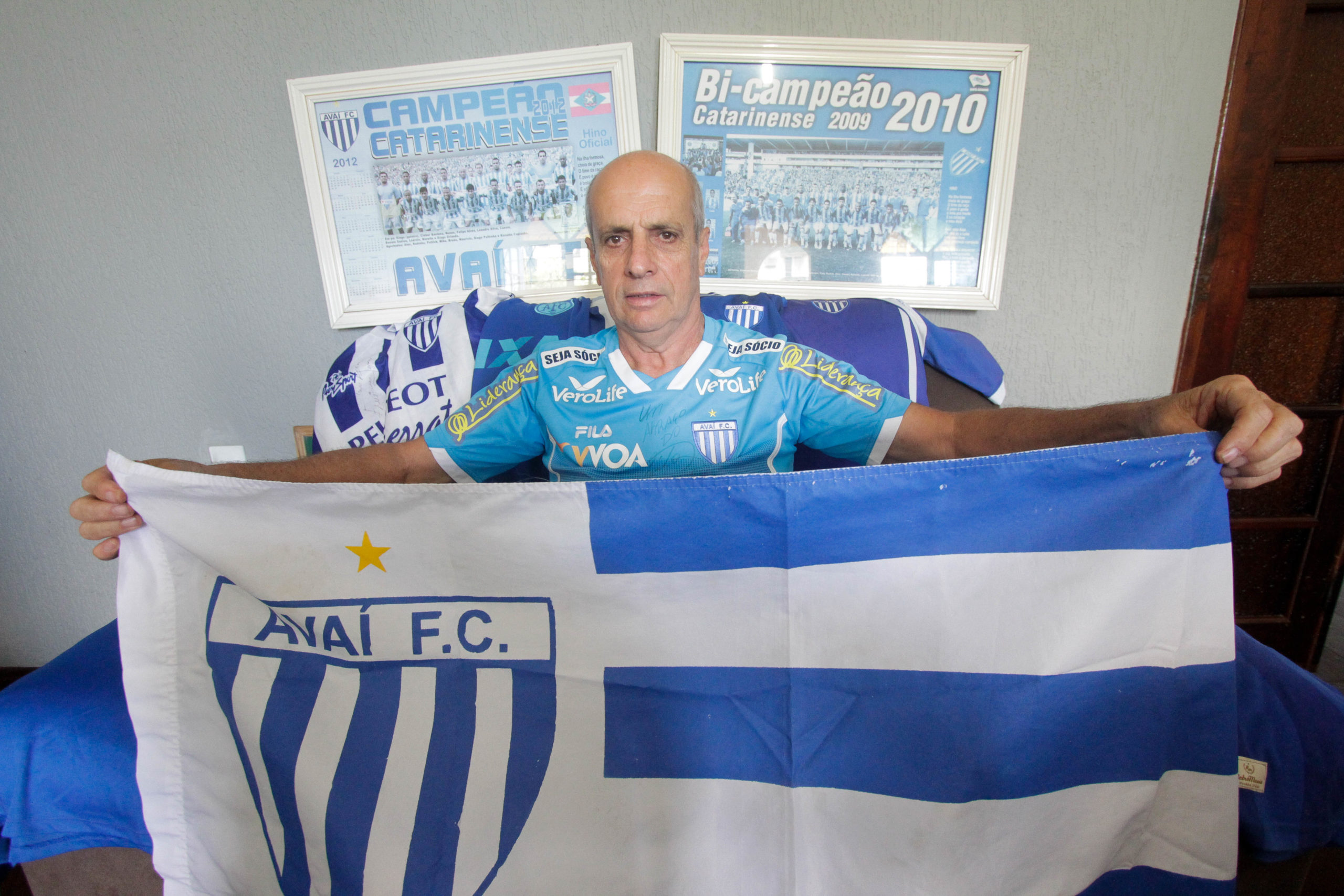 Sócio ‘desde o adolfo konder’, torcedor vive expectativa por novo acesso do avaí