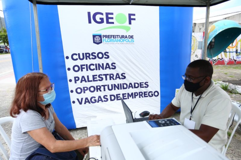 Quarta Legal leva oportunidades de emprego à Costeira do Pirajubaé, na Capital – Foto: PMF/Divulgação/ND