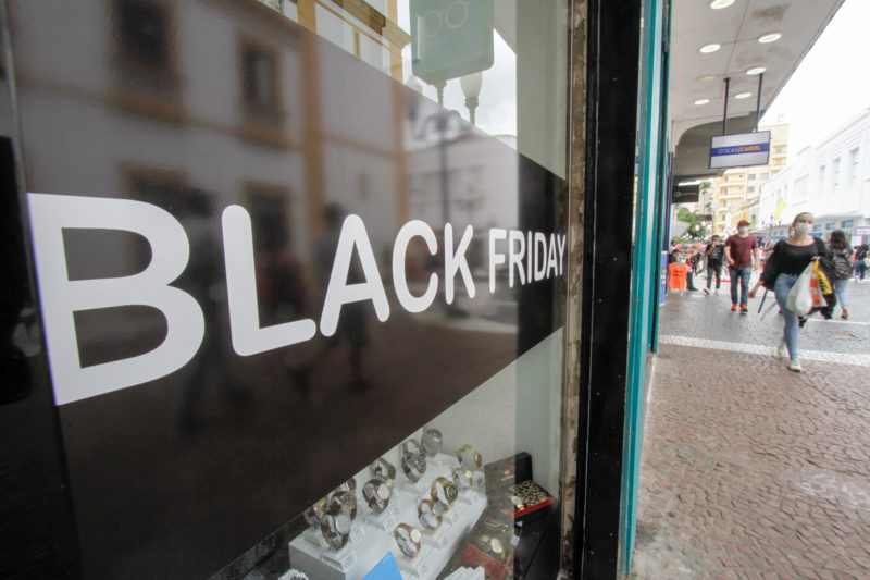 Black Friday ser&aacute; nesta sexta-feira (26) – Foto: Leo Munhoz/ND