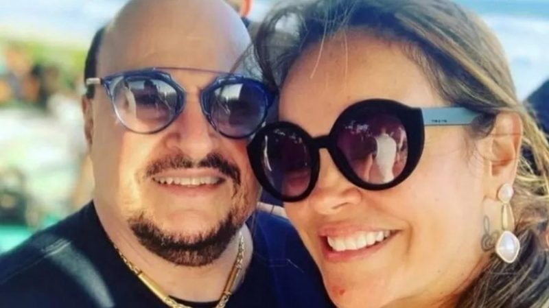 Elaine Soares Dias e Paulinho, vocalista do Roupa Nova, que morreu no final do ano passado ap&oacute;s complica&ccedil;&otilde;es causadas pela covid-19 – Foto: Internet/Reprodu&ccedil;&atilde;o/ND