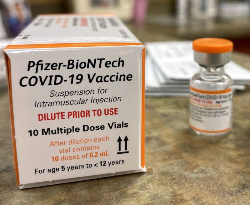 A vacina aplicada em crian&ccedil;as tem dosagem menor que a aplicada em adultos – Foto: Eric Seals/Reprodu&ccedil;&atilde;o/ND