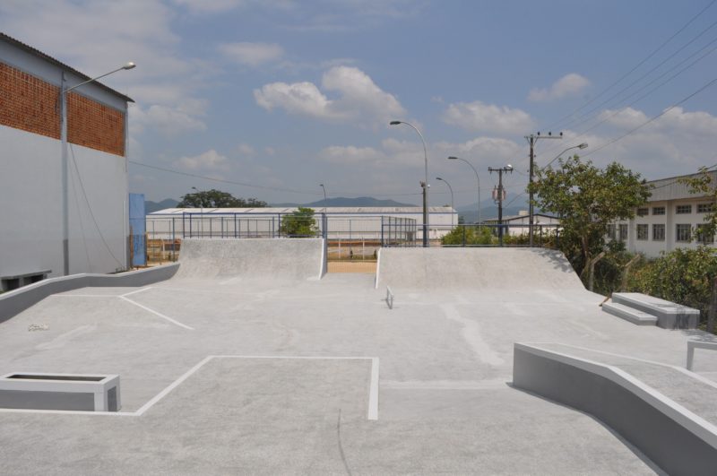 Prefeito se acidentou ap&oacute;s se arriscar na Pista de Skate de Gaspar – Foto: Divulga&ccedil;&atilde;o/Prefeitura de Gaspar/ND