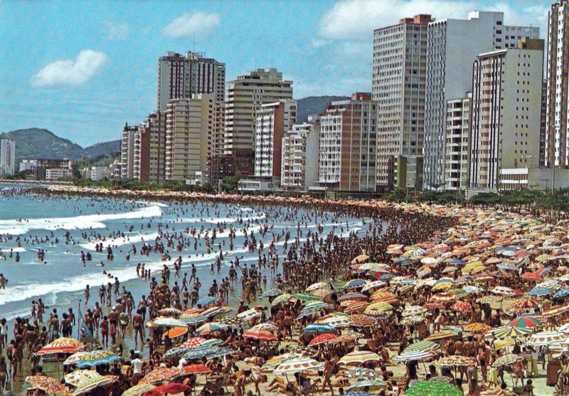 Vista geral da Praia, 1992 &#8211; Foto: Arquivo Histórico de Balneário Camboriú