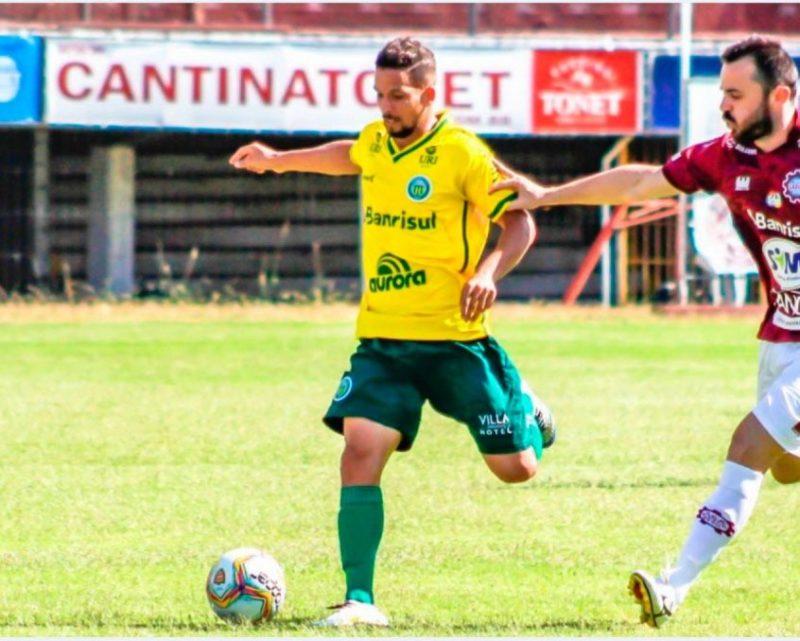 Muriel, lateral do Ypiranga, fez boa temporada com a camiseta do time de Erechim (RS) e vem com o aval do t&eacute;cnico alvinegro – Foto: RFC assessoria/divulga&ccedil;&atilde;o