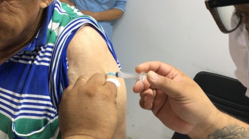 Vacina&ccedil;&atilde;o contra a Covid-19 – Foto: Prefeitura de Blumenau
