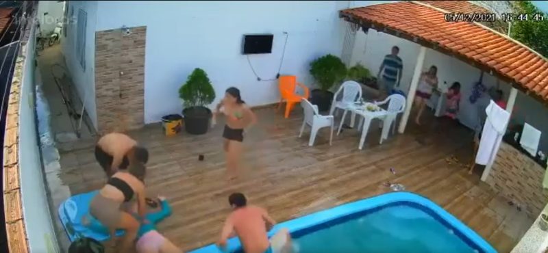 Adolescente se afoga ap&oacute;s ter cabelo sugado pelo ralo da piscina – Foto: Reprodu&ccedil;&atilde;o/Internet/ND