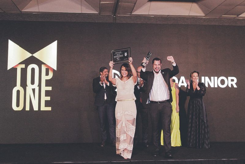 O Grupo Almeida Junior foi o grande vencedor da noite, com o prêmio Top One &#8211; Foto: Leo Munhoz/ND