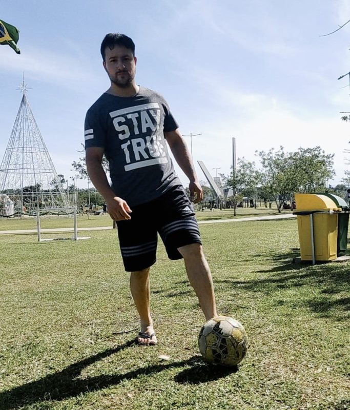 Anderson tinha 26 anos e residia em Florian&oacute;polis – Foto: Reprodu&ccedil;&atilde;o/Internet