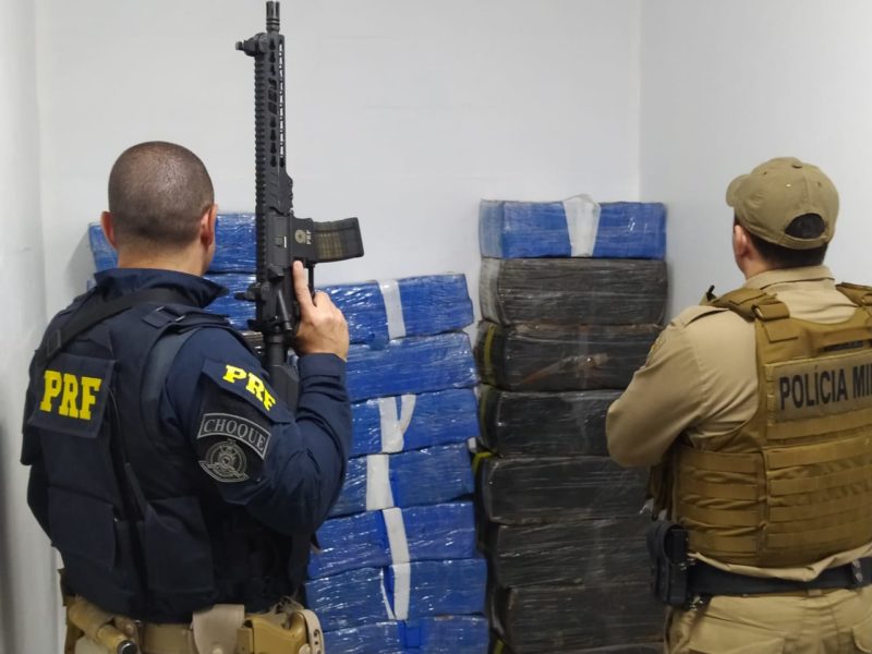 Quase R$ 1 milhão em maconha foi apreendido pelas polícias &#8211; Foto: PRF/Divulgação