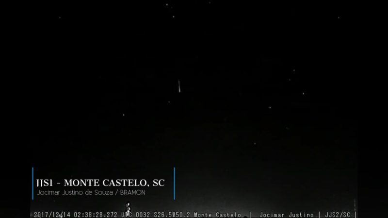 Registro da Bramon (Rede Brasileira de Observa&ccedil;&atilde;o de Meteoros) em Monte Castelo, Santa Catarina, durante a chuva de Gemin&iacute;deos de 2020 – Foto: Bramon/Reprodu&ccedil;&atilde;o/Youtube