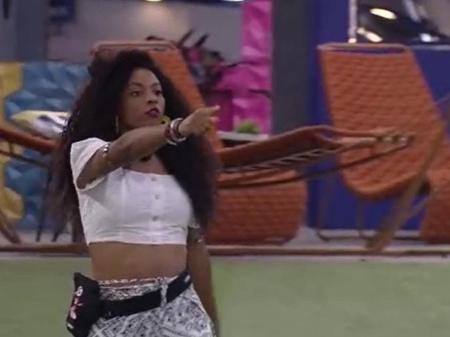 Voc&ecirc; autoriza, Lumena?! – Foto: Internet/Reprodu&ccedil;&atilde;o/ND