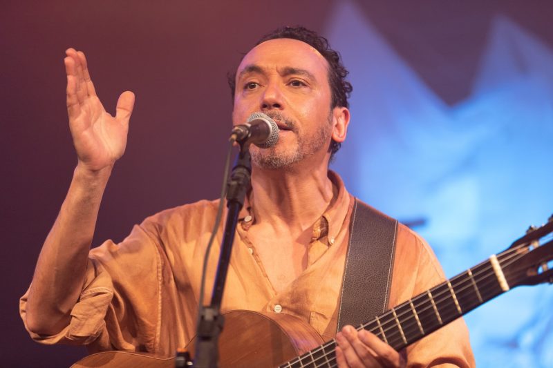 Marcoliva lança o EP Cara a Cara com show em cervejaria no Campeche – Foto: Guto Campos/Divulgação/ND