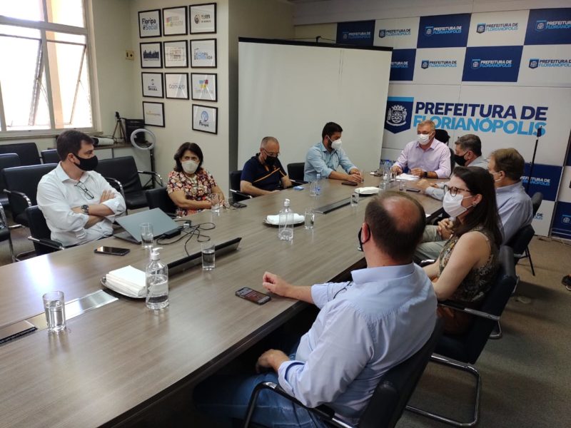 Florian&oacute;polis anuncia decis&atilde;o sobre show de fogos na manh&atilde; desta segunda-feira (20) – Foto: Paulo Mueller/NDTV