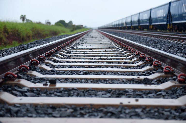 Ferrovia deve ligar Chapec&oacute; a Cascavel – Foto: Ricardo Botelho/MInfra/Divulga&ccedil;&atilde;o/ND