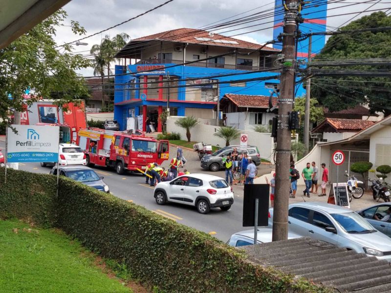 O helic&oacute;ptero Arcanjo foi acionado para o atendimento do motociclista – Foto: Divulga&ccedil;&atilde;o
