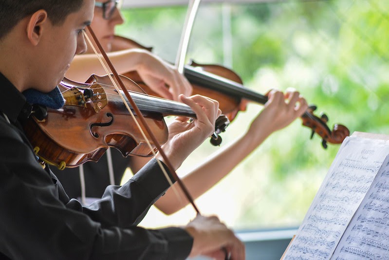 Crianças se divertem e adquirem conhecimento musical na colônia de férias – Foto: Femusc/Divulgação/ND