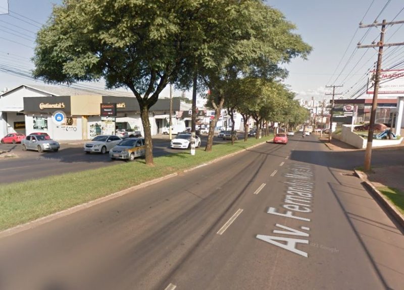 Vitima foi alvejada por disparos de arma de fogo na Avenida Fernando Machado – Foto: Google Maps/ND