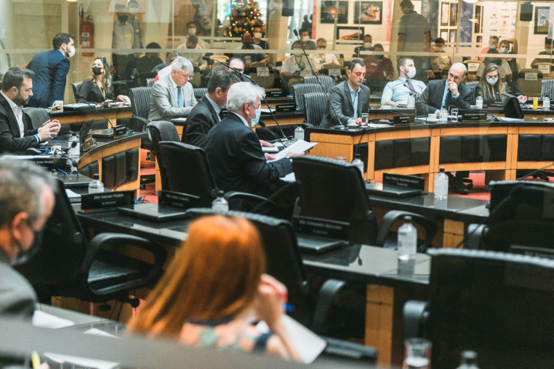 Deputados em reuni&atilde;o na Assembleia Legislativa – Foto: Bruno Colla&ccedil;o/Divulga&ccedil;&atilde;o/ND