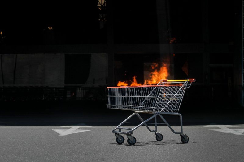 Local s&oacute; deve ser resfriado e permitir o in&iacute;cio das an&aacute;lises do inc&ecirc;ndio a partir desta sexta-feira – Foto: Leo Munhoz/ND
