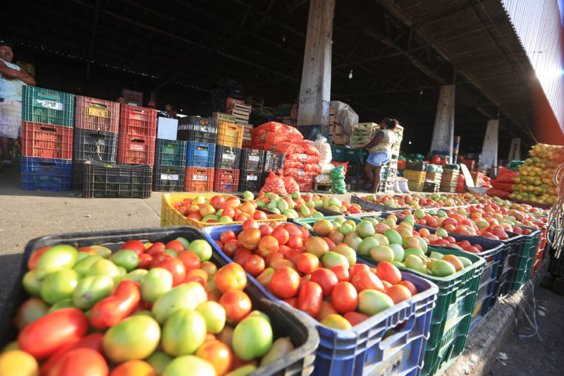 Banco de alimentos destina a quem mais precisa os alimentos sem valor comercial  &#8211; Foto: Divulgação/ND