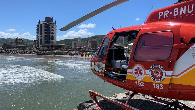 V&iacute;tima precisou ser intubada e ficou 25 minutos desacordada – Foto: Corpo de Bombeiros/ND