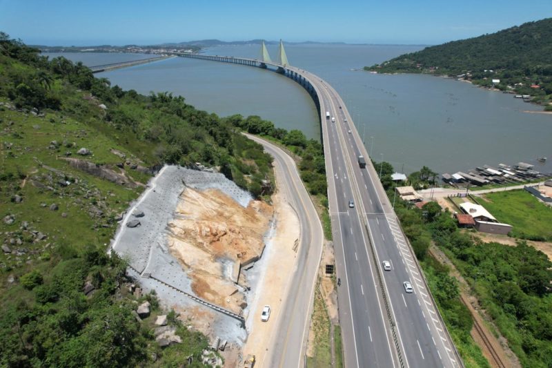 Obras acontecem at&eacute; sexta-feira (31) em nove trechos – Foto: Divulga&ccedil;&atilde;o/CCR Via Costeira/ND
