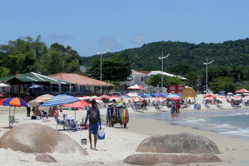 Praia de Ponta das Canas