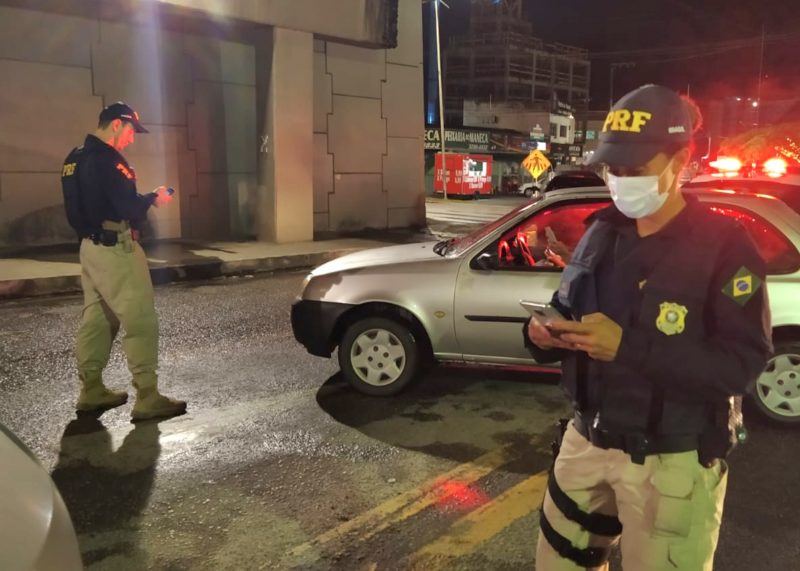 Mais de 30 motoristas foram flagrados dirigindo embriagados em Palhoça &#8211; Foto: PRF/Divulgação/ND