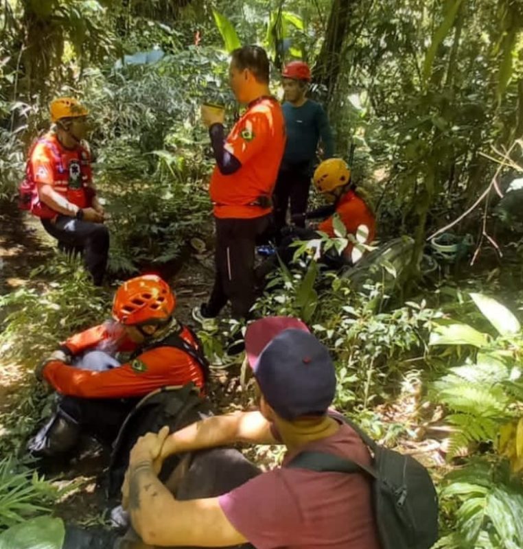 GRM fez o resgate da v&iacute;tima perto do Morro Pelado – Foto: GRM/Divulga&ccedil;&atilde;o