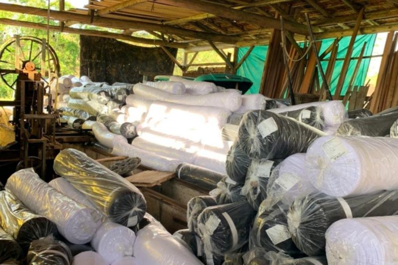 Carga de tecido furtada &eacute; avaliada em R$ 400 mil – Foto: PC/Divulga&ccedil;&atilde;o