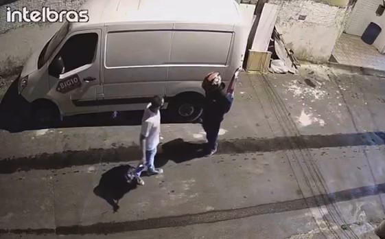 Homem reage a tentativa de assalto em Itaja&iacute; e bandido foge correndo – Foto: Reprodu&ccedil;&atilde;o/ND