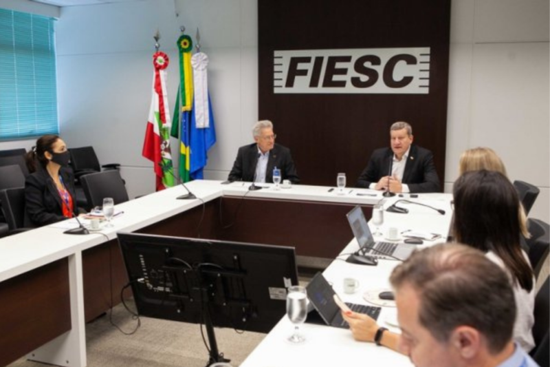 Secret&aacute;rio estadual de Desenvolvimento Econ&ocirc;mico Sustent&aacute;vel, Luciano Buligon, informou que as opera&ccedil;&otilde;es devem iniciar em abril – Foto: Filipe Scotti/Fiesc / ND
