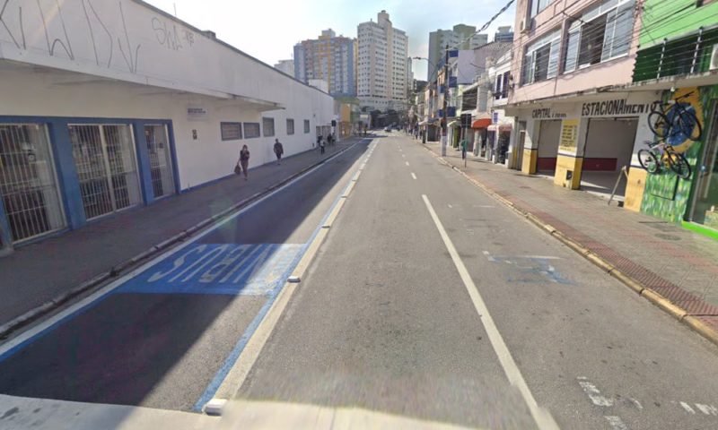 Empresária esfaqueada em bar de Florianópolis, crime ocorreu na Francisco Tolentino