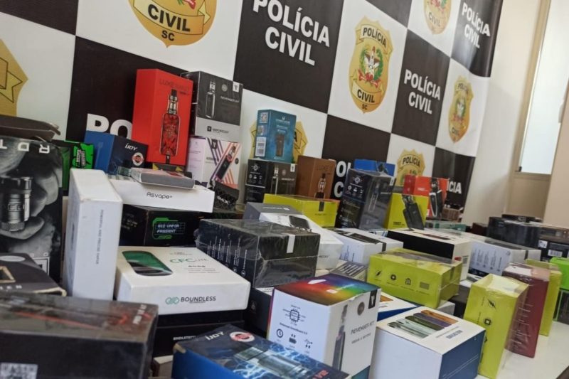 Foram apreendidos 145 vapes – Foto: Pol&iacute;cia Civil/ND